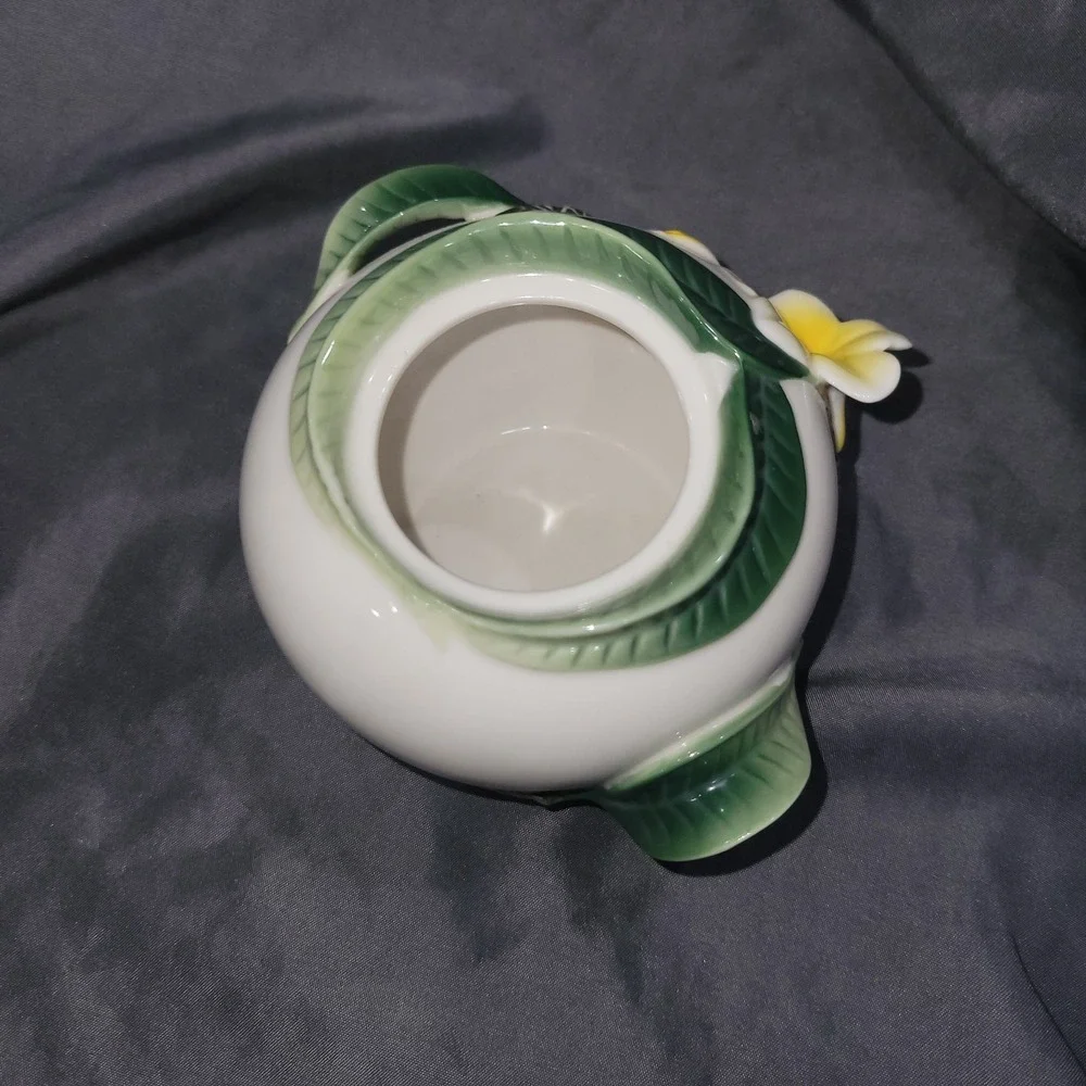 Franz Alii Hawaiian Flower Porcelain Plumeria Floral Tea Coffee Creamer Sugar